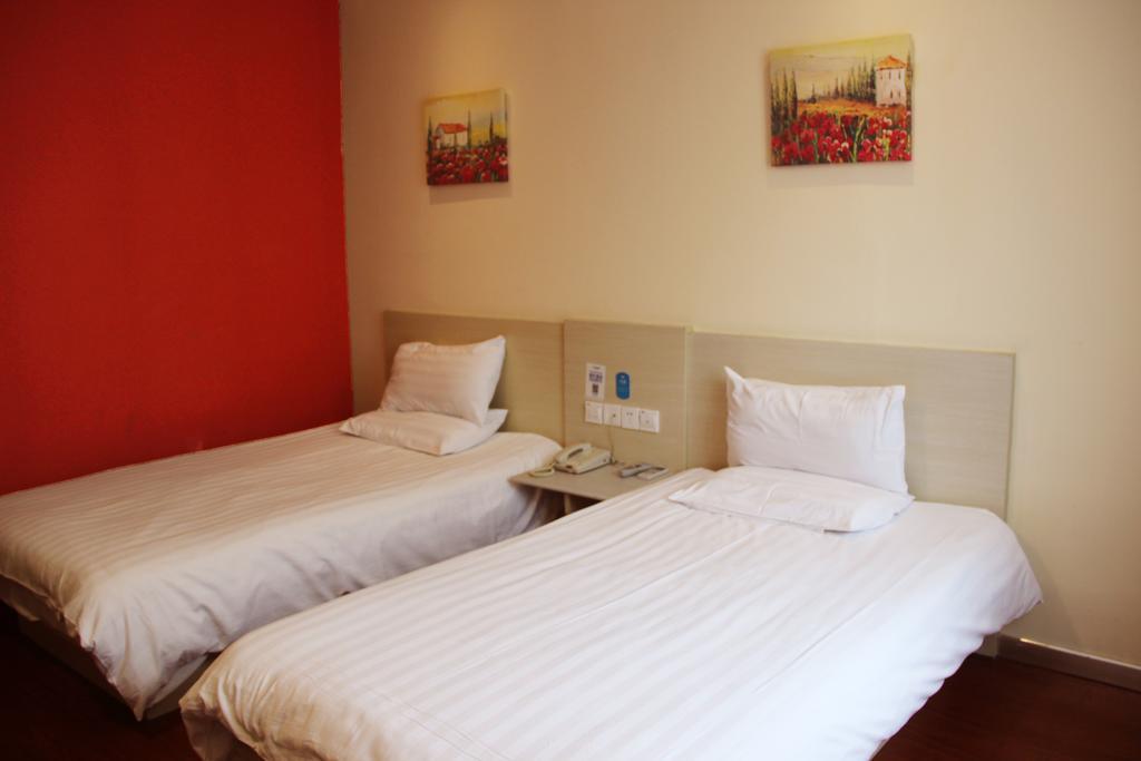 Hanting Express Shenyang Longemont Square Ruang foto